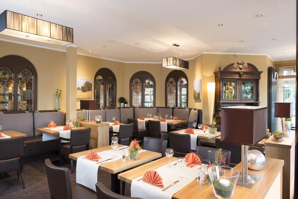 Hotel Meiners Hatten Екстериор снимка