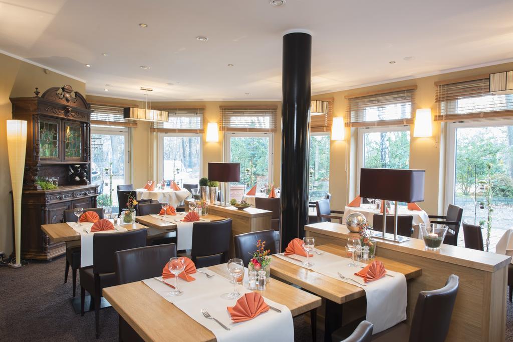 Hotel Meiners Hatten Екстериор снимка