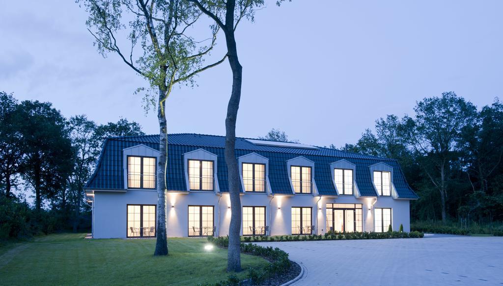 Hotel Meiners Hatten Екстериор снимка